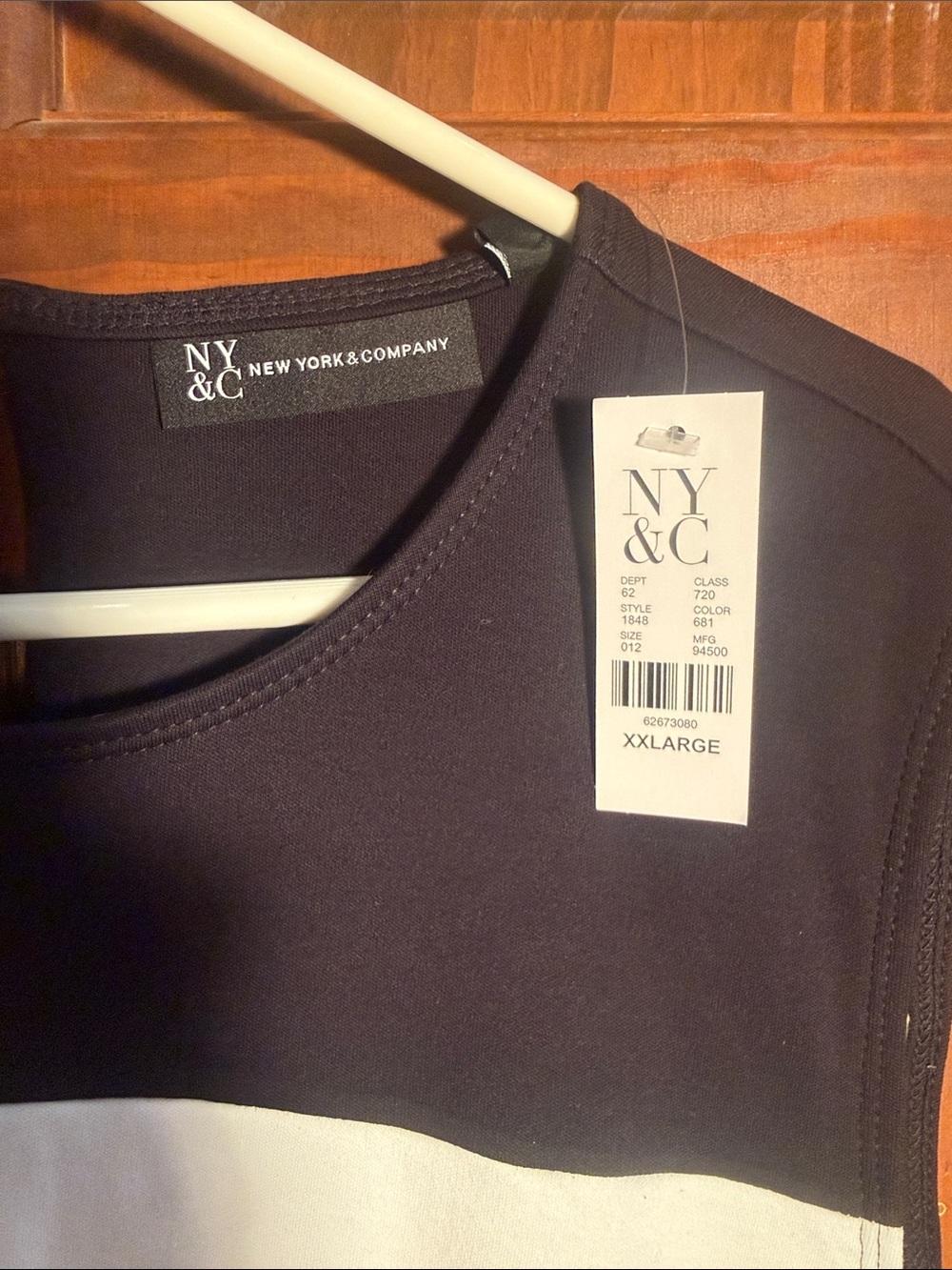 New York & Company Black and White Colorblock Sleeveless Dress - Picture 2 of 5